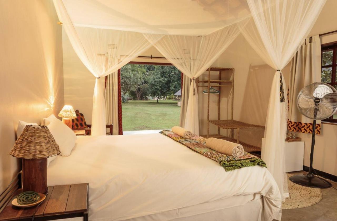 Mfuwe Marula Lodge מראה חיצוני תמונה